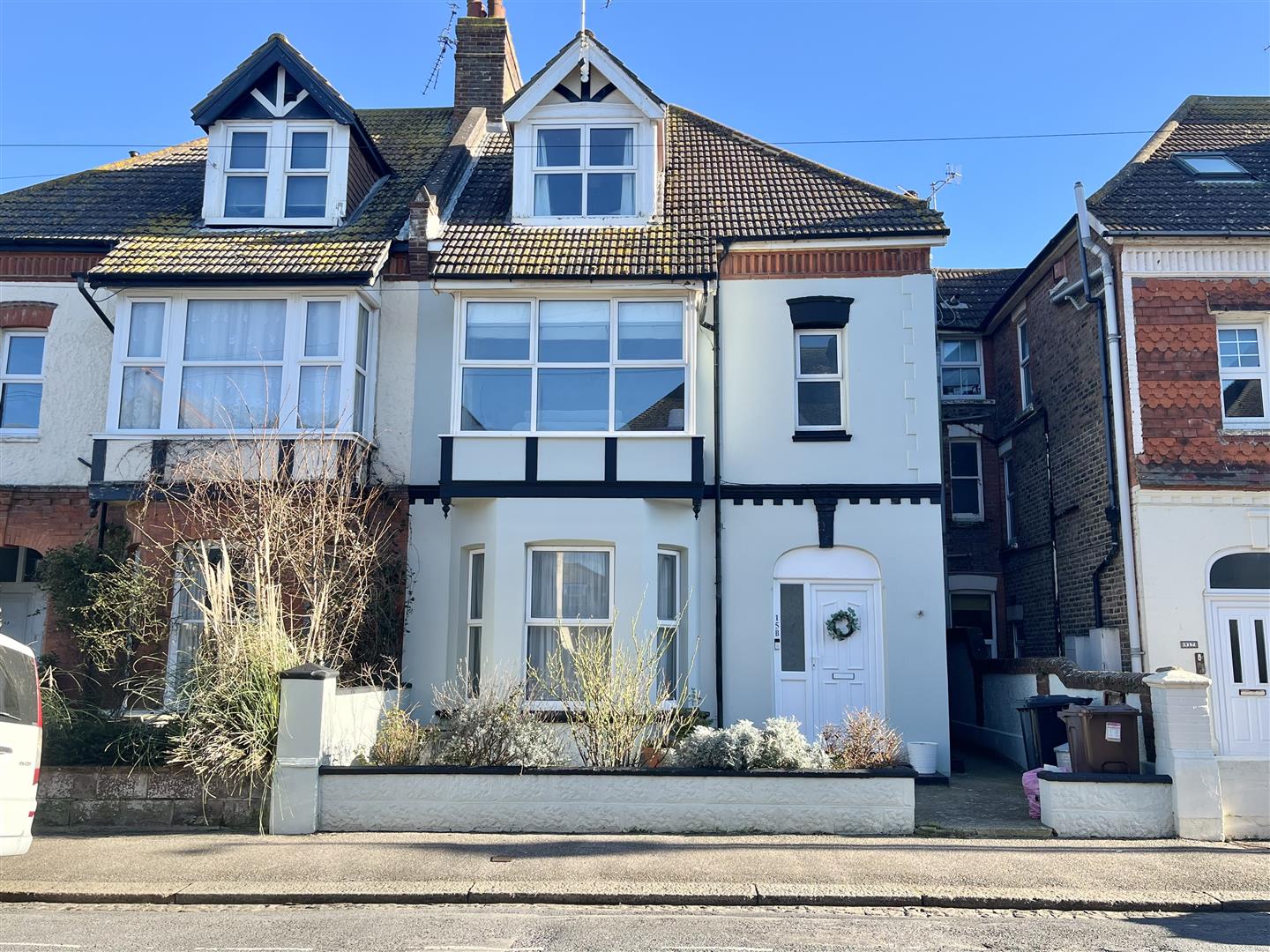 Properties For Sale/ Rent Hastings, Bexhill, Eastbourne